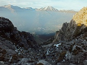 96 Ripida discesa nel canalone